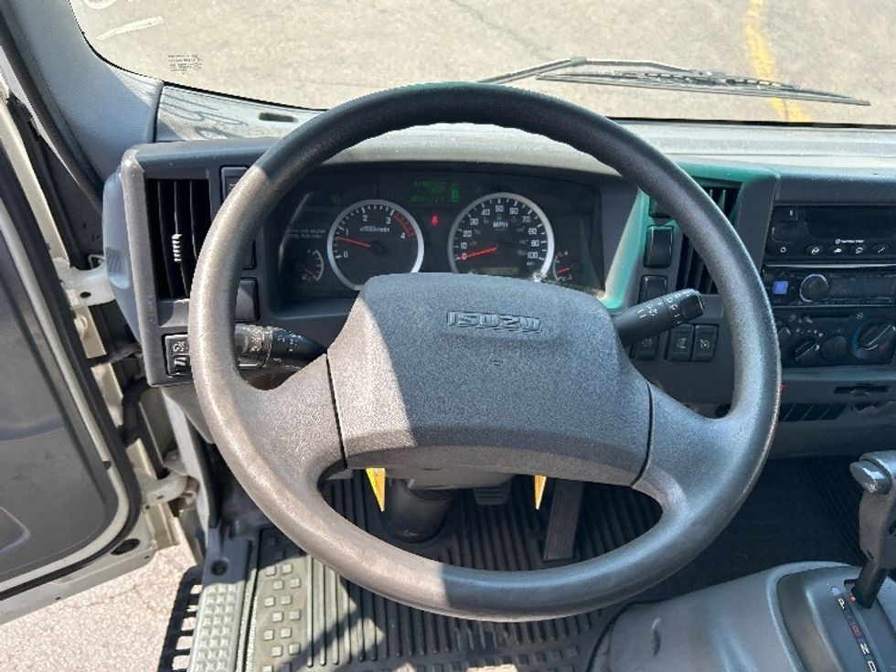Refrigerated Truck-Light and Medium Duty Trucks-Isuzu-2018-NQR-National City-CA-78,324\n\t\tmiles-$ 54,750 - Image 18