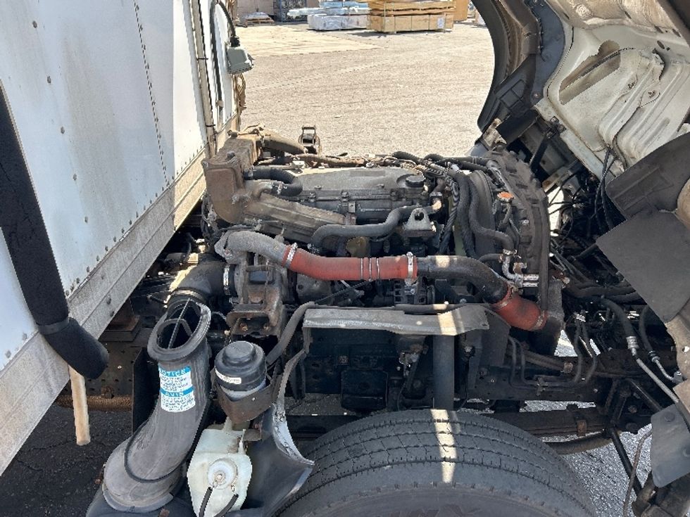 Refrigerated Truck-Light and Medium Duty Trucks-Isuzu-2018-NQR-National City-CA-78,324\n\t\tmiles-$ 54,750 - Image 23