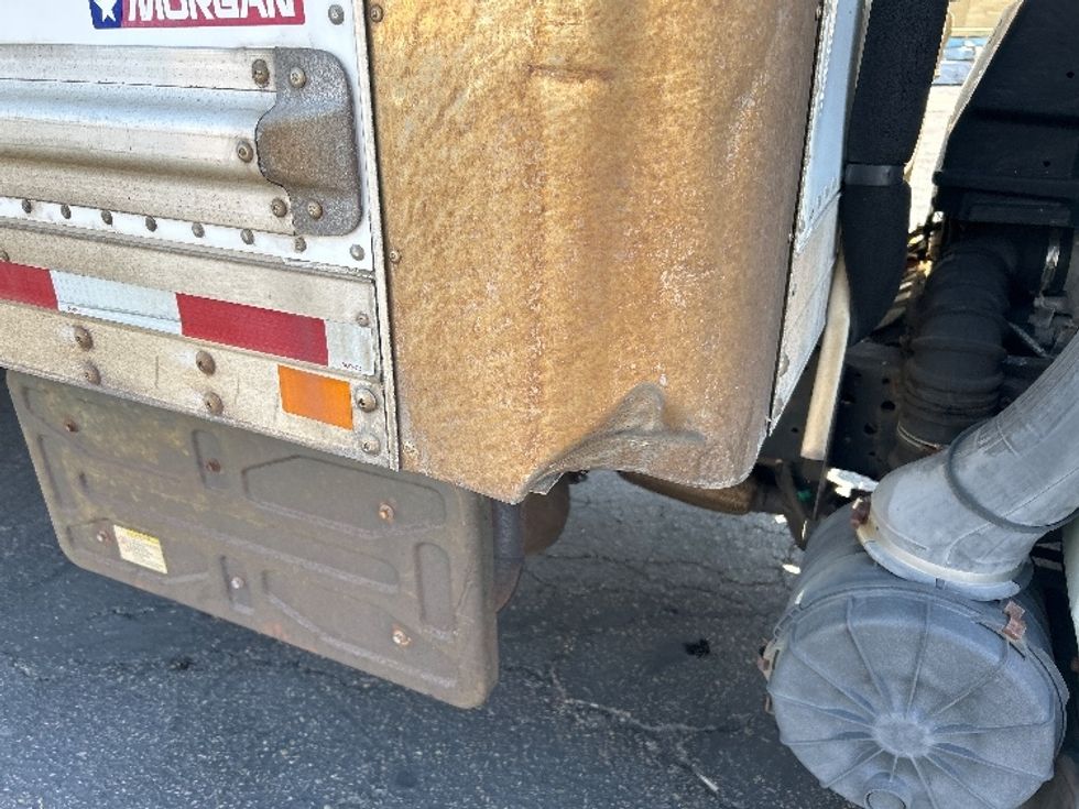 Refrigerated Truck-Light and Medium Duty Trucks-Isuzu-2018-NQR-National City-CA-78,324\n\t\tmiles-$ 54,750 - Image 28