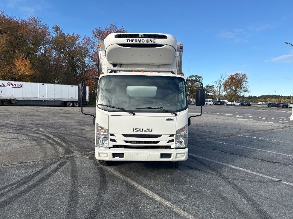 Refrigerated Truck-Light and Medium Duty Trucks-Isuzu-2018-NQR-New Bedford-MA-42,813\n\t\tmiles-$ 48,000 - Image 2