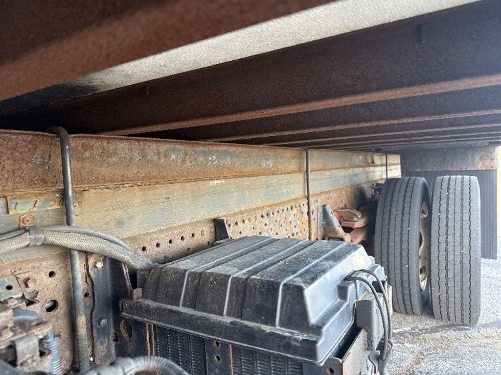 Refrigerated Truck-Light and Medium Duty Trucks-Isuzu-2018-NQR-New Bedford-MA-42,813\n\t\tmiles-$ 48,000 - Image 5