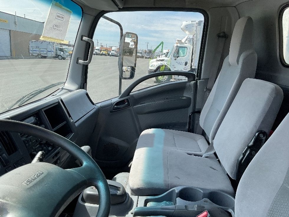 Refrigerated Truck-Light and Medium Duty Trucks-Isuzu-2018-NQR-Philadelphia-PA-169,299\n\t\tmiles-$ 30,000 - Image 19