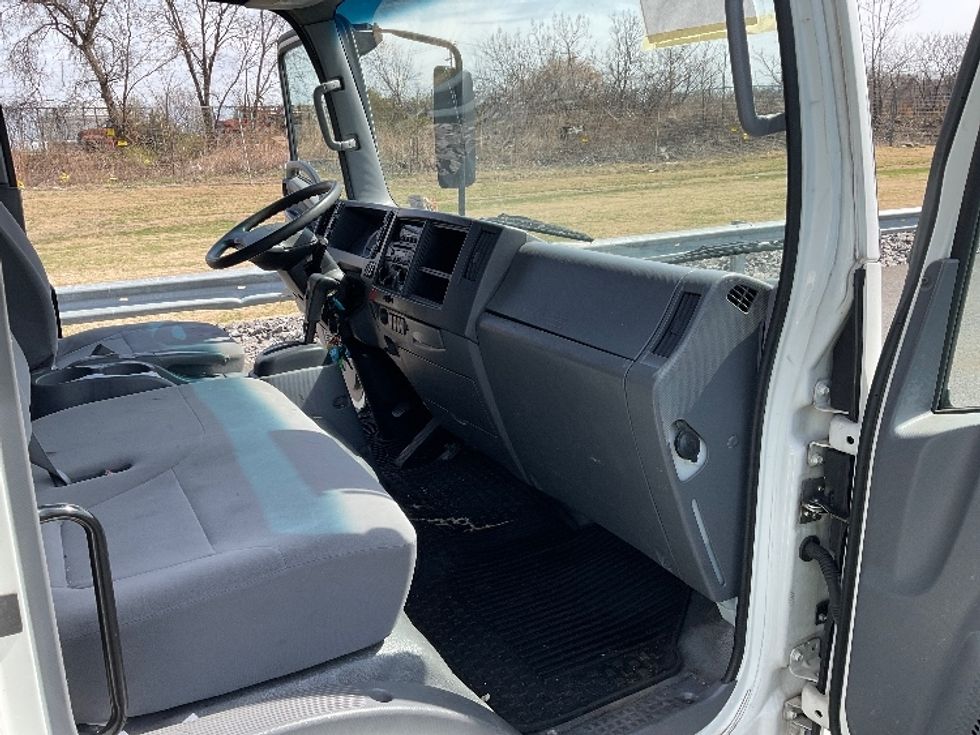 Refrigerated Truck-Light and Medium Duty Trucks-Isuzu-2018-NQR-Philadelphia-PA-169,299\n\t\tmiles-$ 30,000 - Image 20