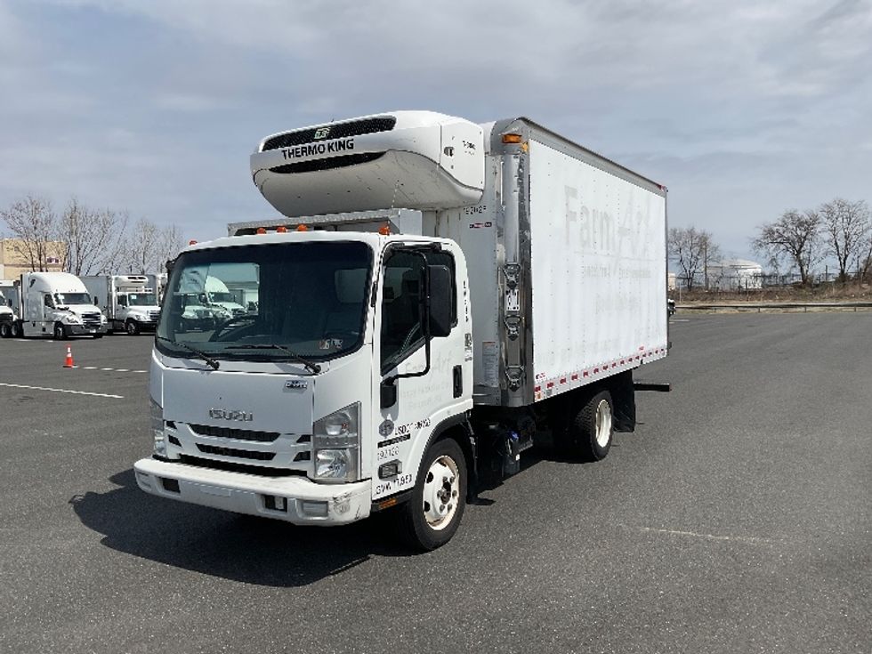 Refrigerated Truck-Light and Medium Duty Trucks-Isuzu-2018-NQR-Philadelphia-PA-169,299\n\t\tmiles-$ 30,000 - Image 3