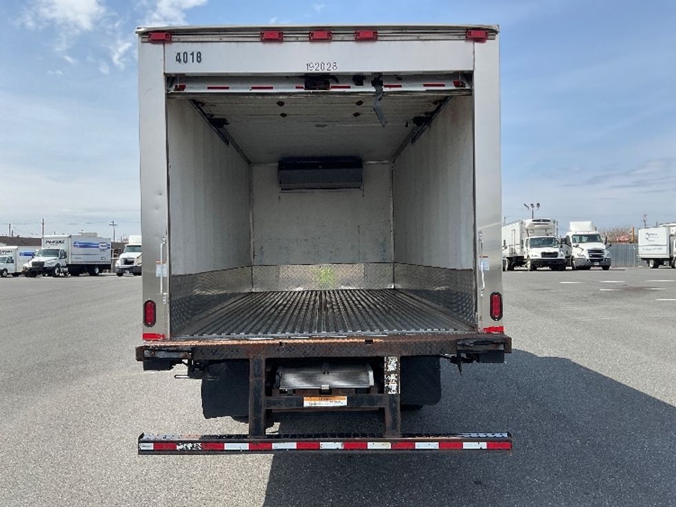Refrigerated Truck-Light and Medium Duty Trucks-Isuzu-2018-NQR-Philadelphia-PA-169,299\n\t\tmiles-$ 30,000 - Image 8