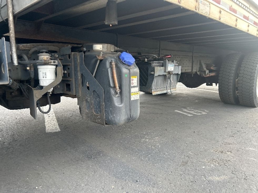Refrigerated Truck-Light and Medium Duty Trucks-Isuzu-2018-NQR-Torrance-CA-113,200\n\t\tmiles-$ 48,500 - Image 5