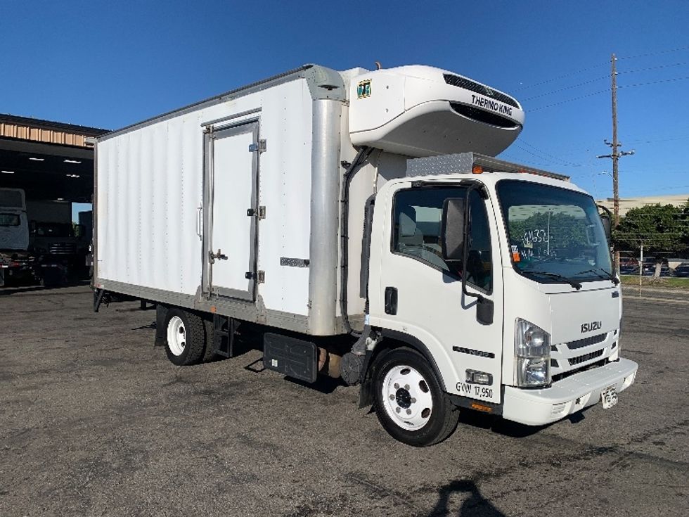 Refrigerated Truck-Light and Medium Duty Trucks-Isuzu-2018-NQR-Torrance-CA-118,340\n\t\tmiles-$ 49,750 - Image 1