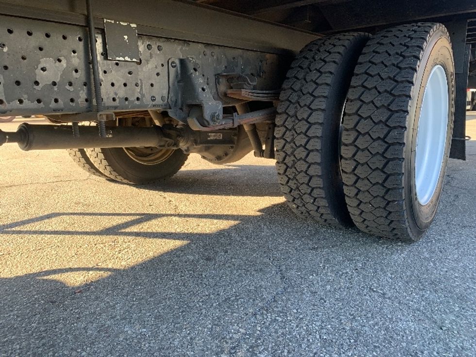 Refrigerated Truck-Light and Medium Duty Trucks-Isuzu-2018-NQR-Torrance-CA-118,340\n\t\tmiles-$ 49,750 - Image 5