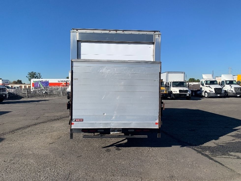 Refrigerated Truck-Light and Medium Duty Trucks-Isuzu-2018-NQR-Torrance-CA-118,340\n\t\tmiles-$ 49,750 - Image 7