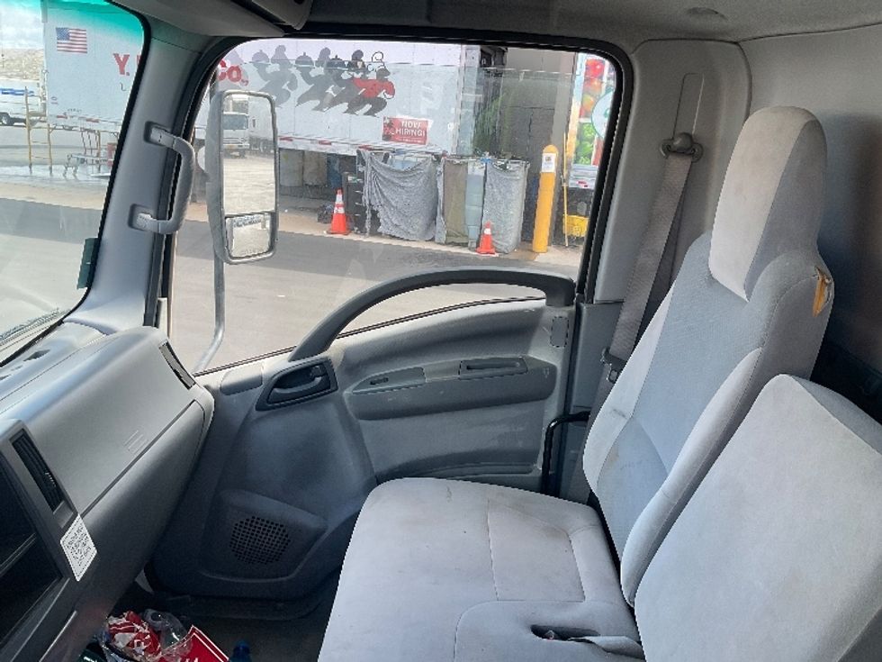 Refrigerated Truck-Light and Medium Duty Trucks-Isuzu-2018-NQR-Torrance-CA-48,735\n\t\tmiles-$ 56,500 - Image 18