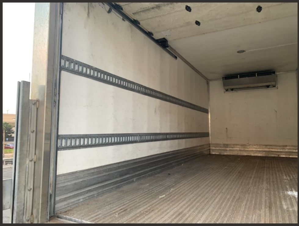 Refrigerated Truck-Light and Medium Duty Trucks-Isuzu-2018-NQR-Torrance-CA-48,735\n\t\tmiles-$ 56,500 - Image 9