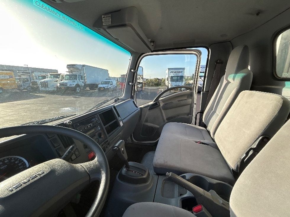Refrigerated Truck-Light and Medium Duty Trucks-Isuzu-2018-NQR-Torrance-CA-63,461\n\t\tmiles-$ 53,750 - Image 19