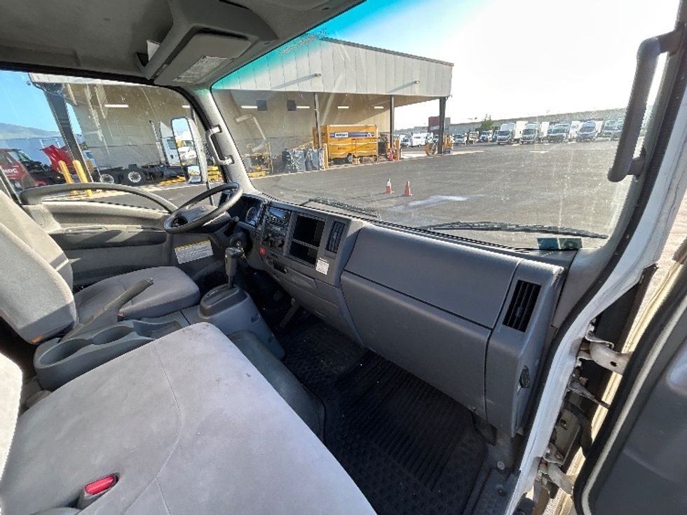 Refrigerated Truck-Light and Medium Duty Trucks-Isuzu-2018-NQR-Torrance-CA-63,461\n\t\tmiles-$ 53,750 - Image 21