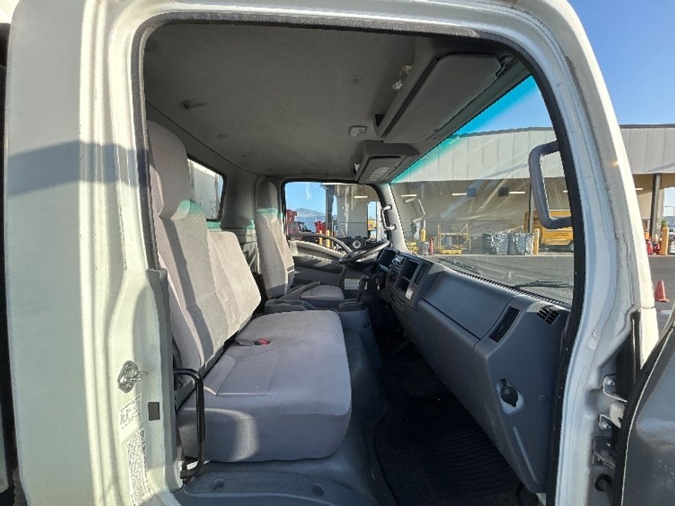 Refrigerated Truck-Light and Medium Duty Trucks-Isuzu-2018-NQR-Torrance-CA-63,461\n\t\tmiles-$ 53,750 - Image 22