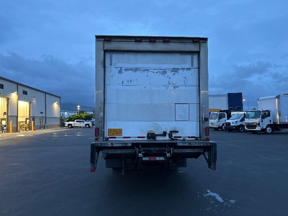 Refrigerated Truck-Light and Medium Duty Trucks-Isuzu-2018-NQR-Torrance-CA-63,461\n\t\tmiles-$ 53,750 - Image 7