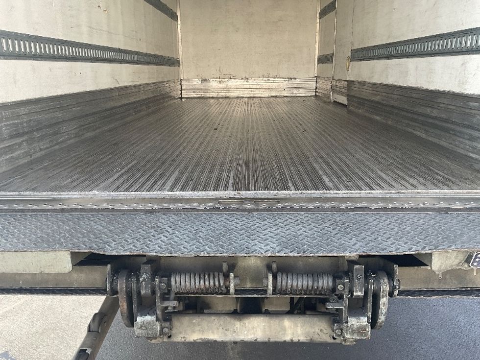 Refrigerated Truck-Light and Medium Duty Trucks-Isuzu-2018-NQR-Torrance-CA-66,472\n\t\tmiles-$ 56,000 - Image 10