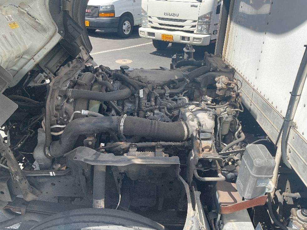 Refrigerated Truck-Light and Medium Duty Trucks-Isuzu-2018-NQR-Torrance-CA-66,472\n\t\tmiles-$ 56,000 - Image 24
