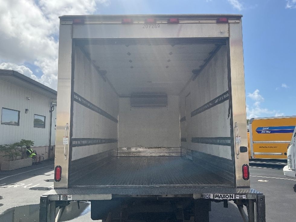 Refrigerated Truck-Light and Medium Duty Trucks-Isuzu-2018-NQR-Torrance-CA-66,472\n\t\tmiles-$ 56,000 - Image 8