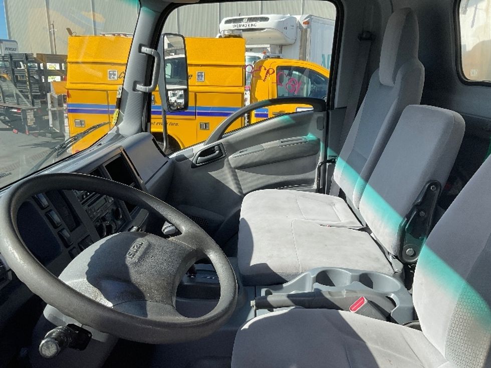 Refrigerated Truck-Light and Medium Duty Trucks-Isuzu-2018-NQR-Torrance-CA-73,483\n\t\tmiles-$ 53,500 - Image 19