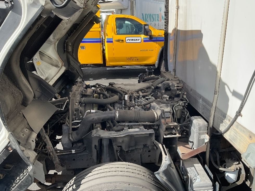 Refrigerated Truck-Light and Medium Duty Trucks-Isuzu-2018-NQR-Torrance-CA-73,483\n\t\tmiles-$ 53,500 - Image 23