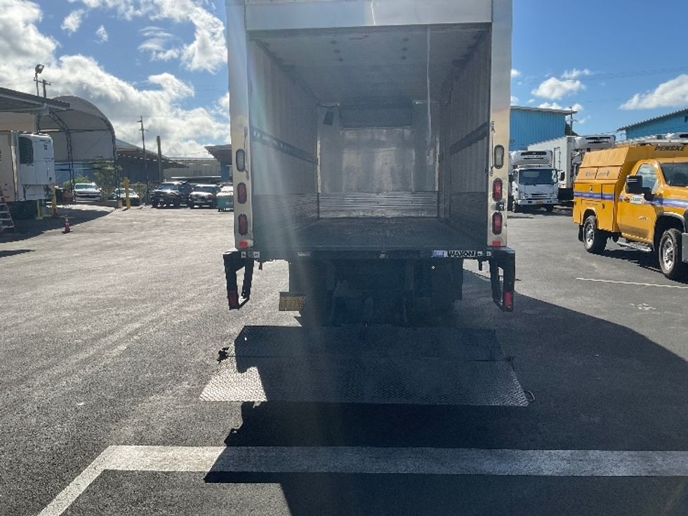 Refrigerated Truck-Light and Medium Duty Trucks-Isuzu-2018-NQR-Torrance-CA-73,483\n\t\tmiles-$ 53,500 - Image 9