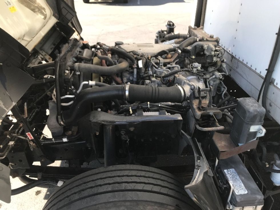 Refrigerated Truck-Light and Medium Duty Trucks-Isuzu-2018-NQR-Torrance-CA-75,725\n\t\tmiles-$ 50,250 - Image 24