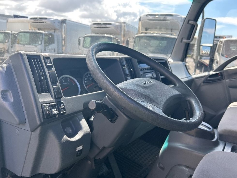 Refrigerated Truck-Light and Medium Duty Trucks-Isuzu-2018-NQR-Torrance-CA-84,391\n\t\tmiles-$ 55,250 - Image 17