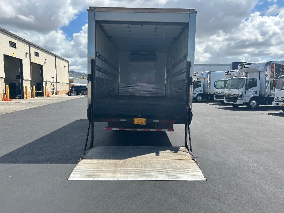 Refrigerated Truck-Light and Medium Duty Trucks-Isuzu-2018-NQR-Torrance-CA-84,391\n\t\tmiles-$ 55,250 - Image 9