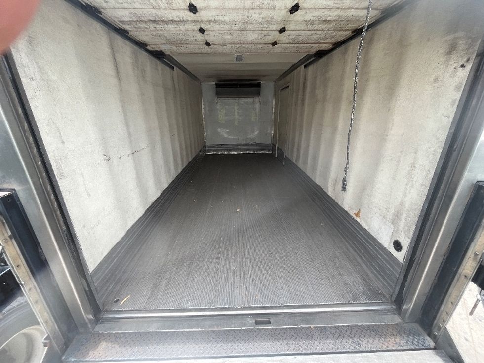 Refrigerated Truck-Light and Medium Duty Trucks-Isuzu-2018-NQR-Torrance-CA-85,900\n\t\tmiles-$ 53,500 - Image 10