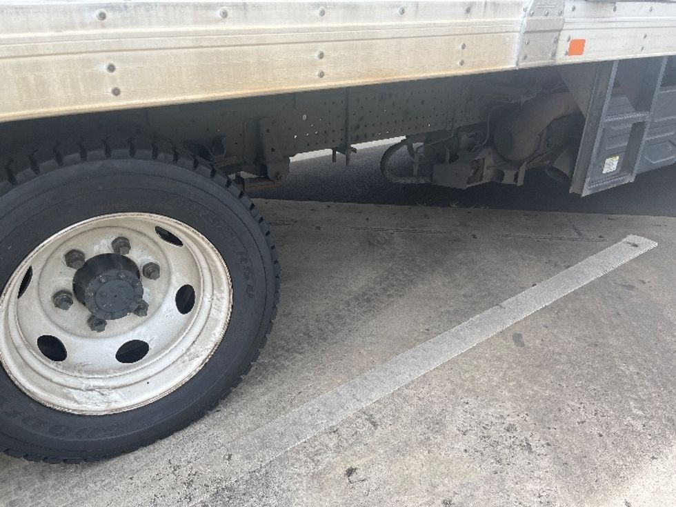 Refrigerated Truck-Light and Medium Duty Trucks-Isuzu-2018-NQR-Torrance-CA-85,900\n\t\tmiles-$ 53,500 - Image 13