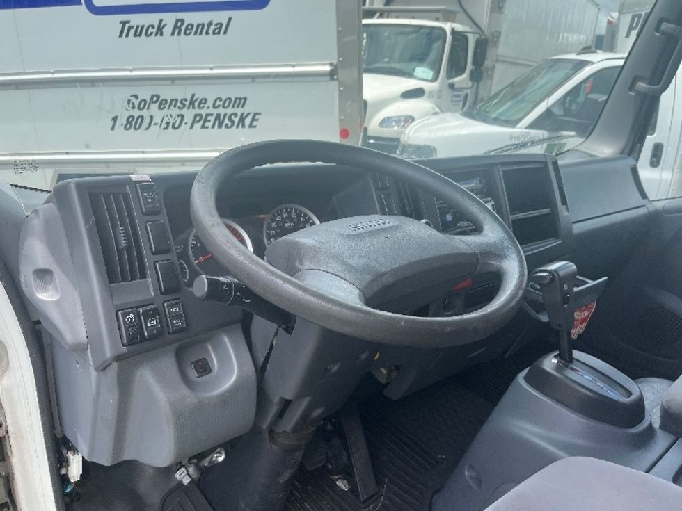 Refrigerated Truck-Light and Medium Duty Trucks-Isuzu-2018-NQR-Torrance-CA-85,900\n\t\tmiles-$ 53,500 - Image 17