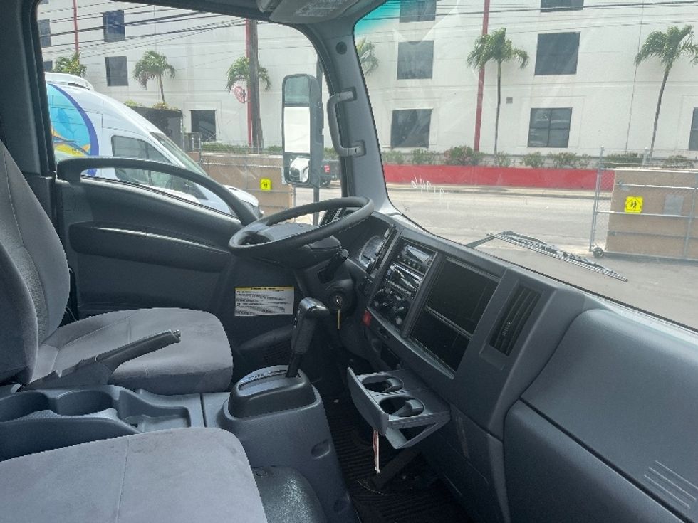 Refrigerated Truck-Light and Medium Duty Trucks-Isuzu-2018-NQR-Torrance-CA-85,900\n\t\tmiles-$ 53,500 - Image 22