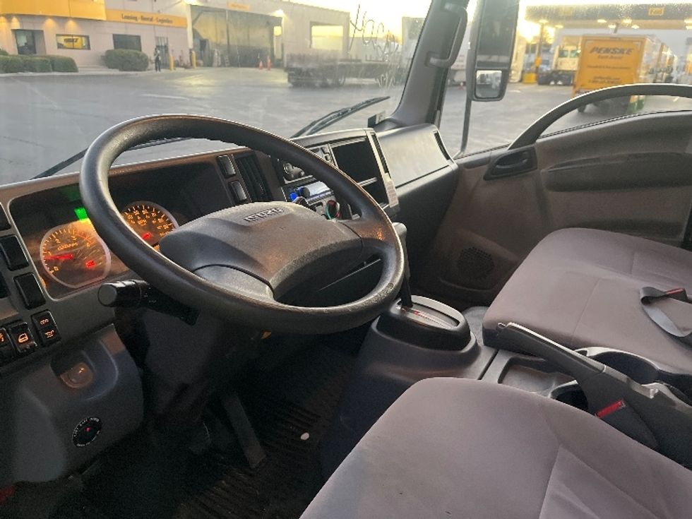 Refrigerated Truck-Light and Medium Duty Trucks-Isuzu-2018-NQR-Torrance-CA-91,001\n\t\tmiles-$ 51,500 - Image 17
