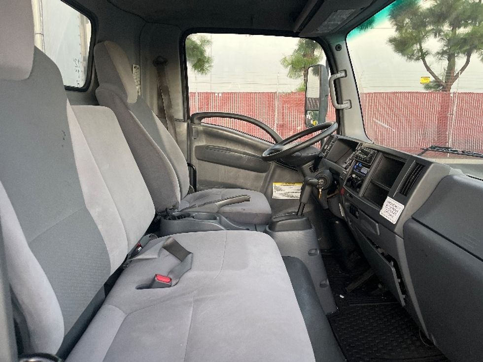 Refrigerated Truck-Light and Medium Duty Trucks-Isuzu-2018-NQR-Torrance-CA-91,001\n\t\tmiles-$ 51,500 - Image 22