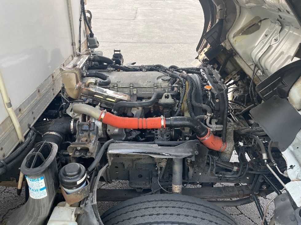 Refrigerated Truck-Light and Medium Duty Trucks-Isuzu-2018-NQR-Torrance-CA-97,607\n\t\tmiles-$ 50,000 - Image 23