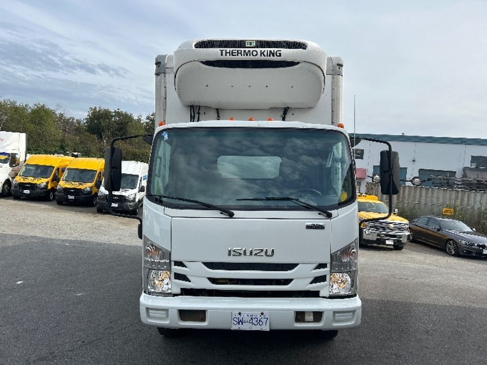 Refrigerated Truck-Light and Medium Duty Trucks-Isuzu-2018-NRR-Burnaby-BC-171,031\n\t\tkm-$ 64,500 - Image 2