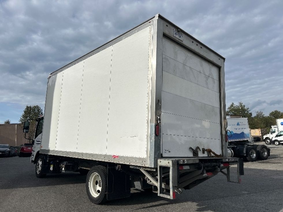 Refrigerated Truck-Light and Medium Duty Trucks-Isuzu-2018-NRR-Burnaby-BC-171,031\n\t\tkm-$ 64,500 - Image 5