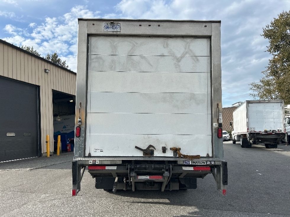 Refrigerated Truck-Light and Medium Duty Trucks-Isuzu-2018-NRR-Burnaby-BC-171,031\n\t\tkm-$ 64,500 - Image 6