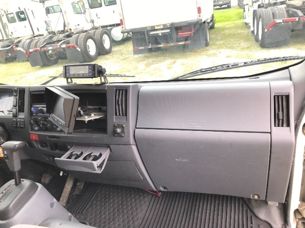 Refrigerated Truck-Light and Medium Duty Trucks-Isuzu-2018-NRR-Garden City-GA-120,866\n\t\tmiles-$ 49,250 - Image 21