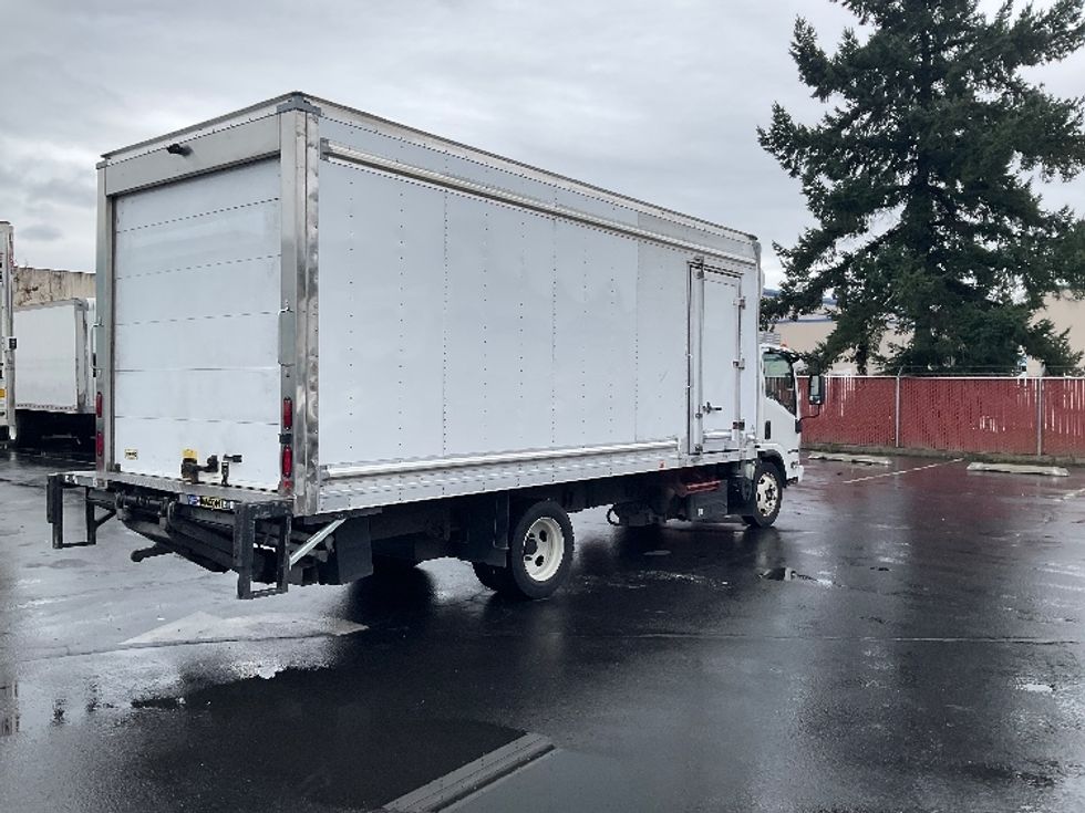 Refrigerated Truck-Light and Medium Duty Trucks-Isuzu-2018-NRR-Kent-WA-139,262\n\t\tmiles-$ 47,000 - Image 13