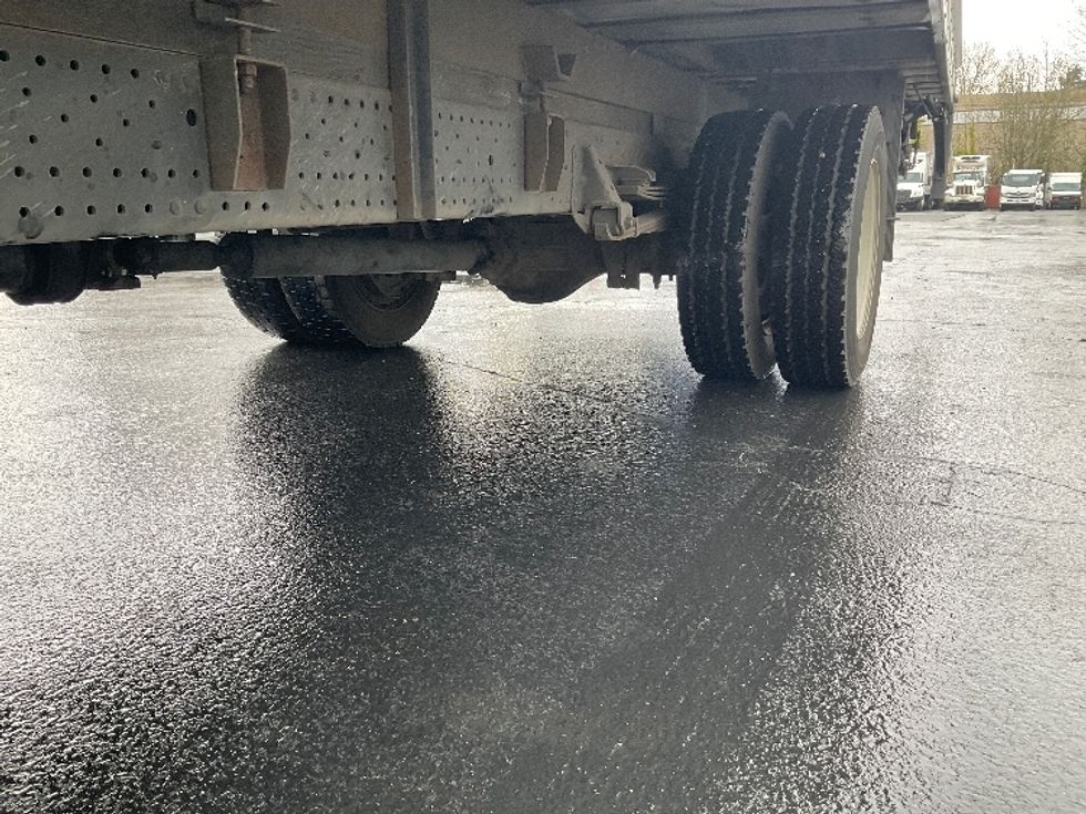 Refrigerated Truck-Light and Medium Duty Trucks-Isuzu-2018-NRR-Kent-WA-139,262\n\t\tmiles-$ 47,000 - Image 5