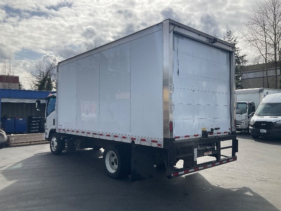 Refrigerated Truck-Light and Medium Duty Trucks-Isuzu-2018-NRR-Kent-WA-87,673\n\t\tmiles-$ 52,000 - Image 6