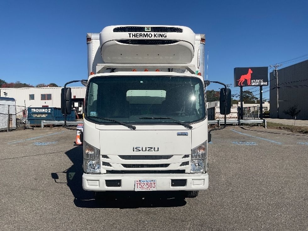 Refrigerated Truck-Light and Medium Duty Trucks-Isuzu-2018-NRR-Londonderry-NH-185,750\n\t\tmiles-$ 37,750 - Image 2