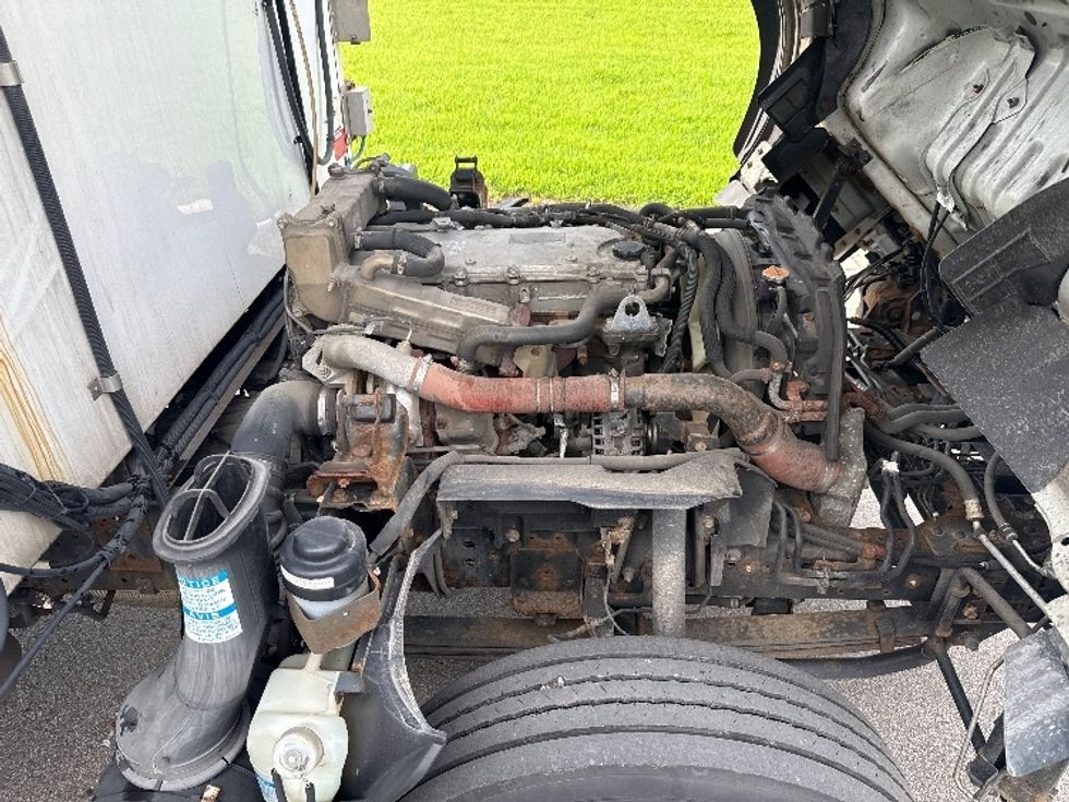 Refrigerated Truck-Light and Medium Duty Trucks-Isuzu-2019-NPR-La Porte-IN-120,796\n\t\tmiles-$ 44,000 - Image 22