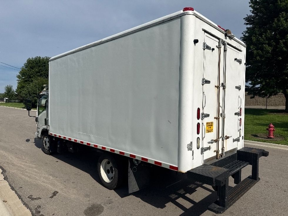 Refrigerated Truck-Light and Medium Duty Trucks-Isuzu-2019-NPR-La Porte-IN-120,796\n\t\tmiles-$ 44,000 - Image 6