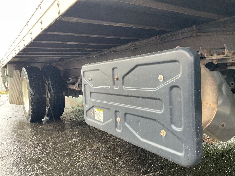 Refrigerated Truck-Light and Medium Duty Trucks-Isuzu-2019-NPR-Muskogee-OK-133,400\n\t\tmiles-$ 43,000 - Image 14