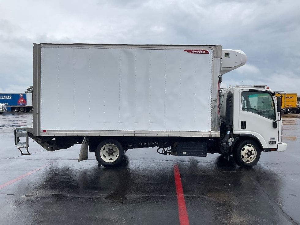 Refrigerated Truck-Light and Medium Duty Trucks-Isuzu-2019-NPR-Muskogee-OK-133,400\n\t\tmiles-$ 43,000 - Image 15
