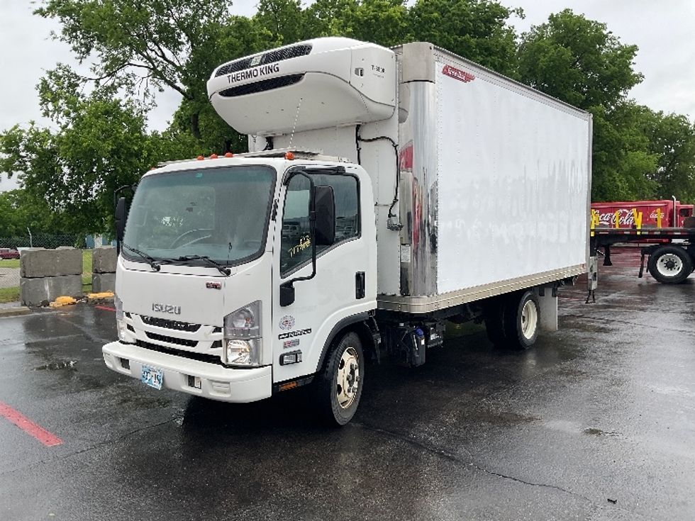 Refrigerated Truck-Light and Medium Duty Trucks-Isuzu-2019-NPR-Muskogee-OK-133,400\n\t\tmiles-$ 43,000 - Image 3
