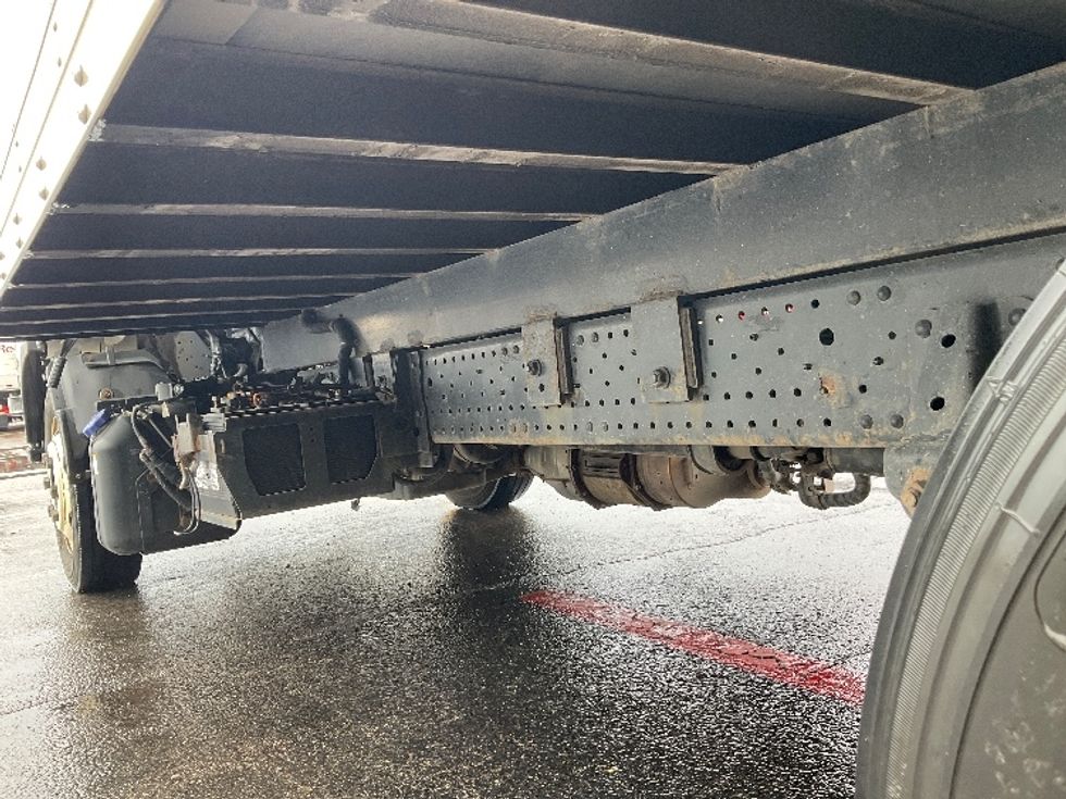 Refrigerated Truck-Light and Medium Duty Trucks-Isuzu-2019-NPR-Muskogee-OK-133,400\n\t\tmiles-$ 43,000 - Image 5