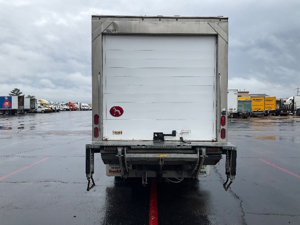 Refrigerated Truck-Light and Medium Duty Trucks-Isuzu-2019-NPR-Muskogee-OK-133,400\n\t\tmiles-$ 43,000 - Image 7